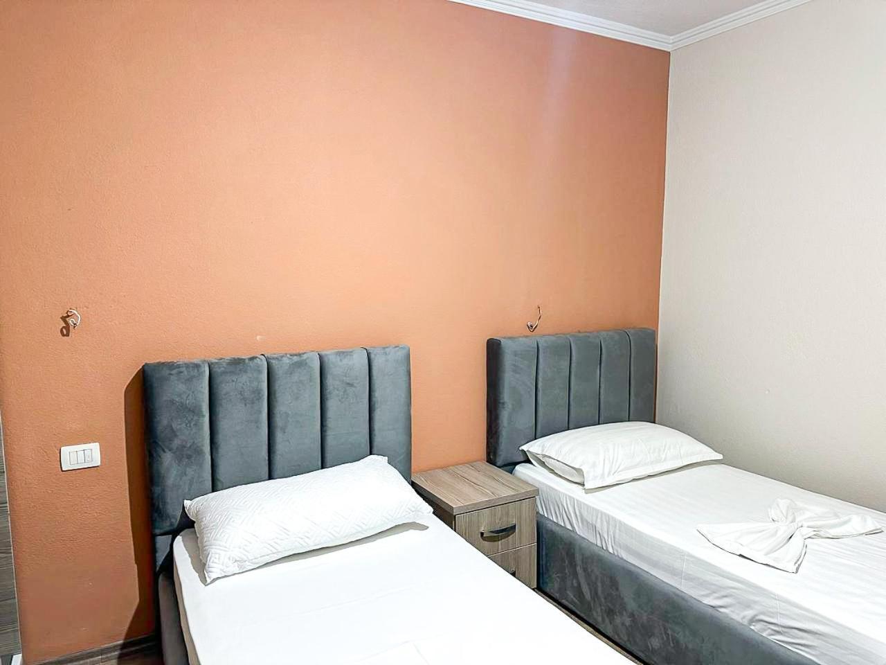 Grand Park 2Br Apartment Tirana Exterior photo